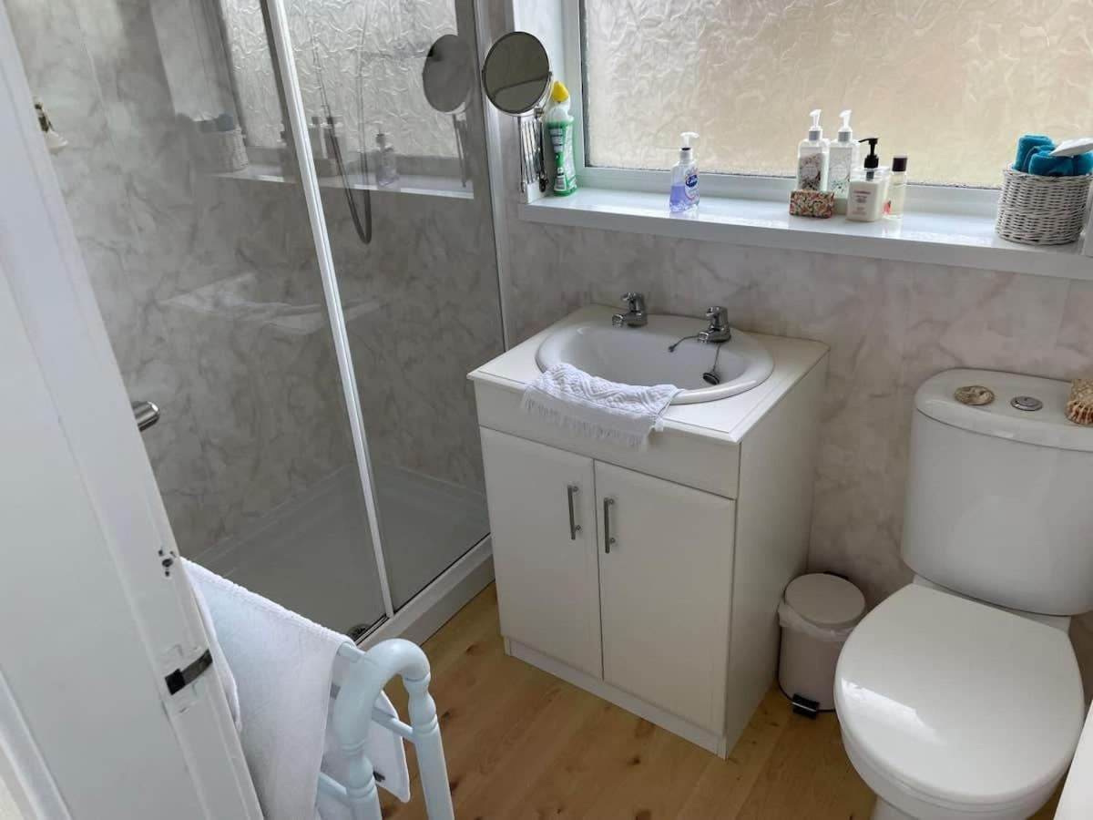 Letaway - Tom'S Cabin, Staithes Villa Esterno foto